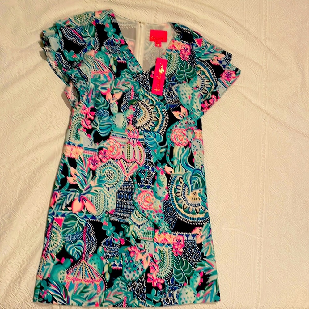 NWT Lilly Pulitzer shift dress with ruffle sleeve